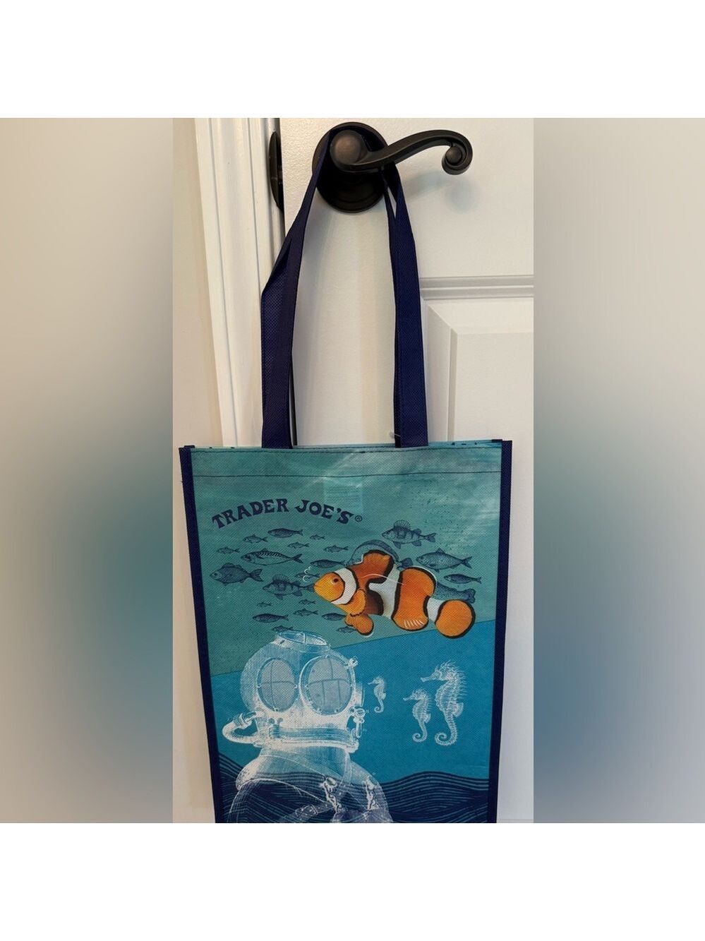 Trader Joe's Reusable Bag Ocean Clown Fish Tote Recycled Plastic From Ocean  NWT